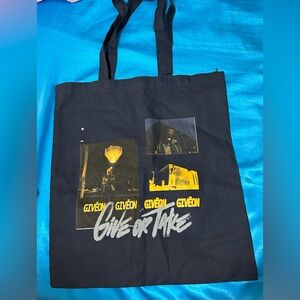 Giveon tote bag